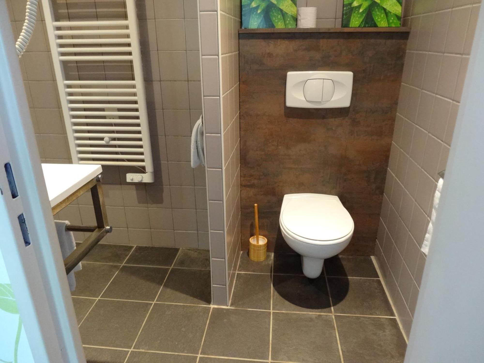 Logis Hotel Des Portes De Meuse Pagny-sur-Meuse Room photo