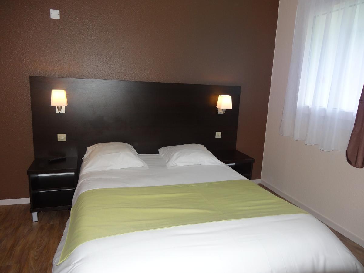 Logis Hotel Des Portes De Meuse Pagny-sur-Meuse Room photo